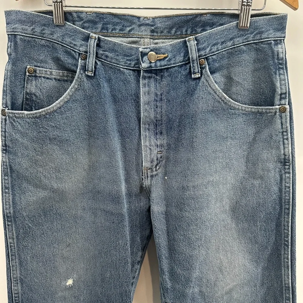 Wrangler Jeans Mens 35x30 Blue Denim Cotton Straight Leg Regular Fit 5-Pocket